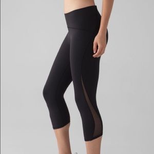Lululemon Train Times Crop (17") Black 8